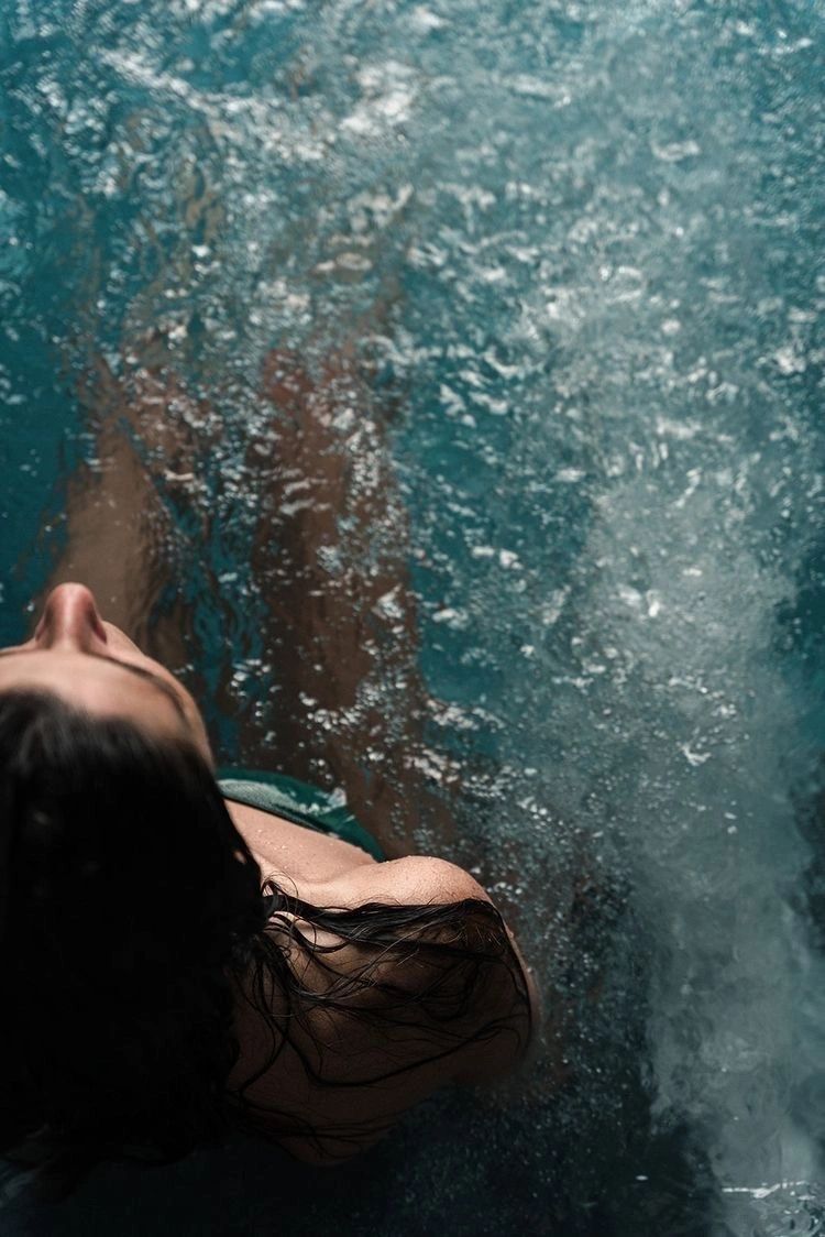 Hydrotherapy jet spa and cold plunge